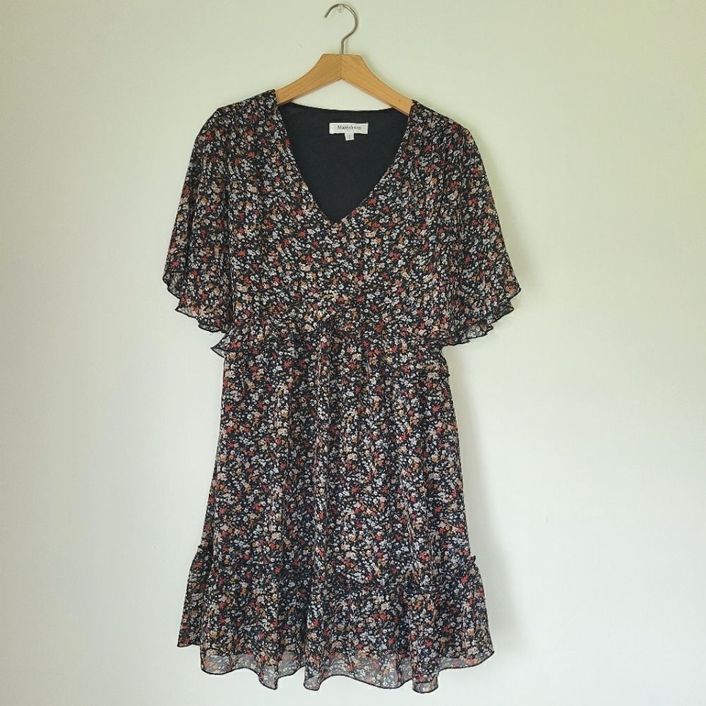 Floral Print Black Dress Small V-Neck Flutter Sleeve